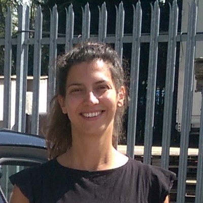 Headshot of former student Joanne